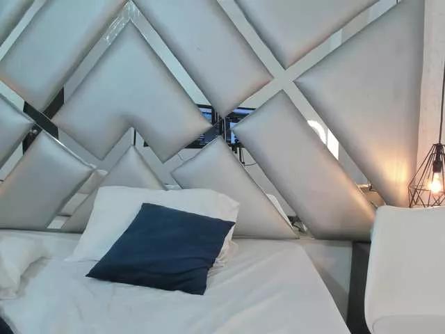 Freechat CRISTALEVANS-VC on BongaCams