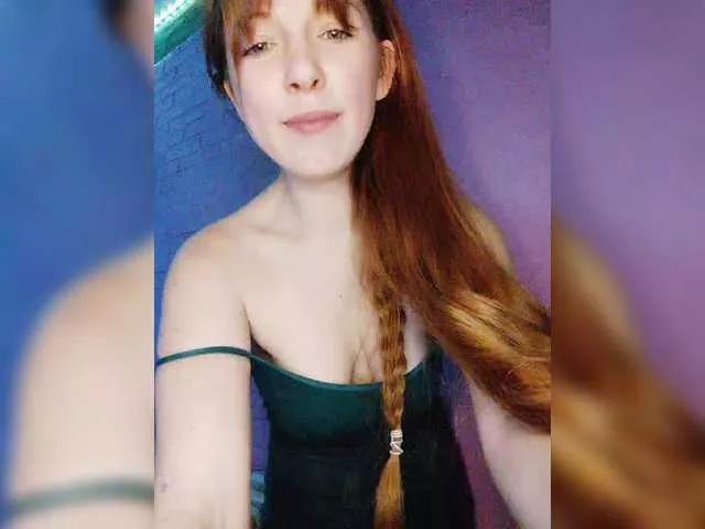 Curlyhair65 on BongaCams 
