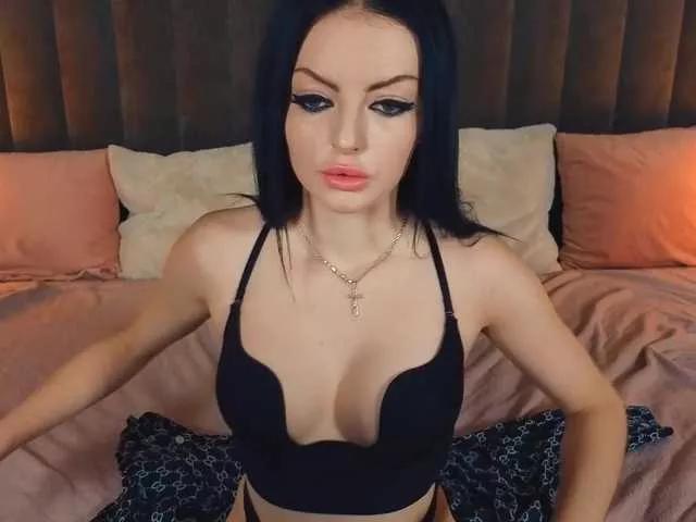 Offline DaisyDelighte on BongaCams