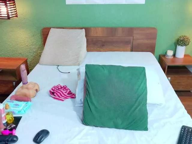 DANAABROWN on BongaCams