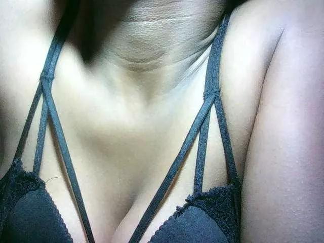 Daydiamond on BongaCams 