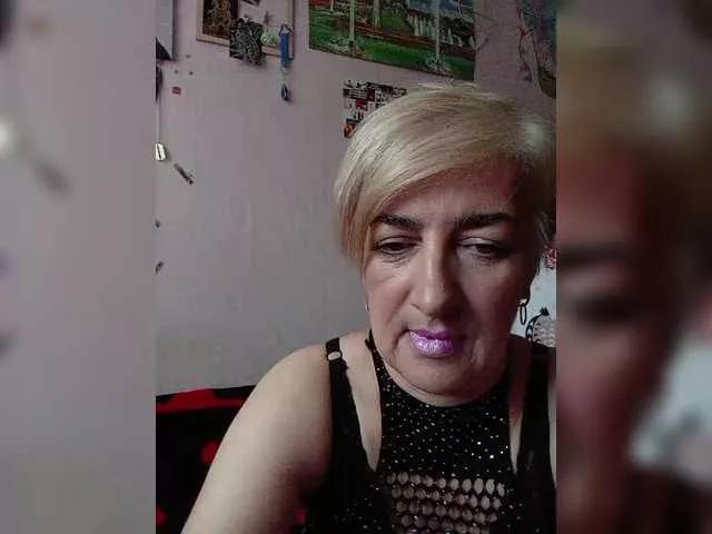 DearLady on BongaCams 