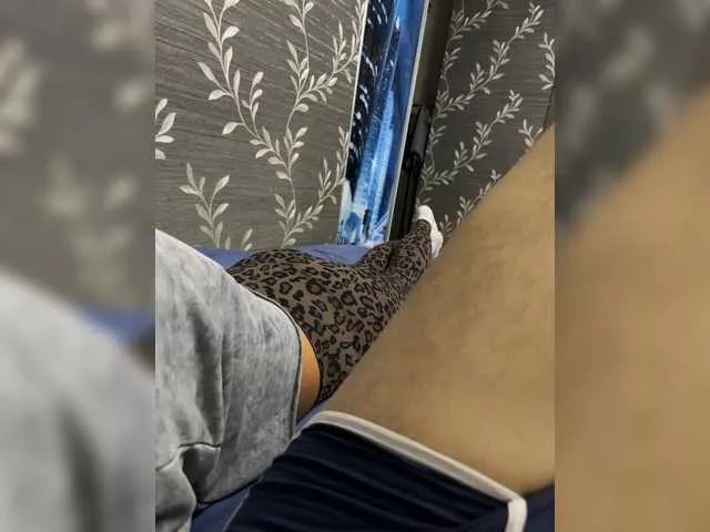 Offline Dii-6 on BongaCams