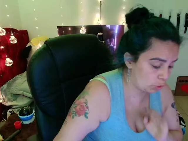 elektra-32 on BongaCams 