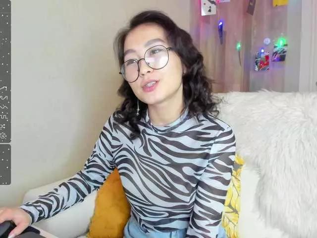 ElliMilka on BongaCams 