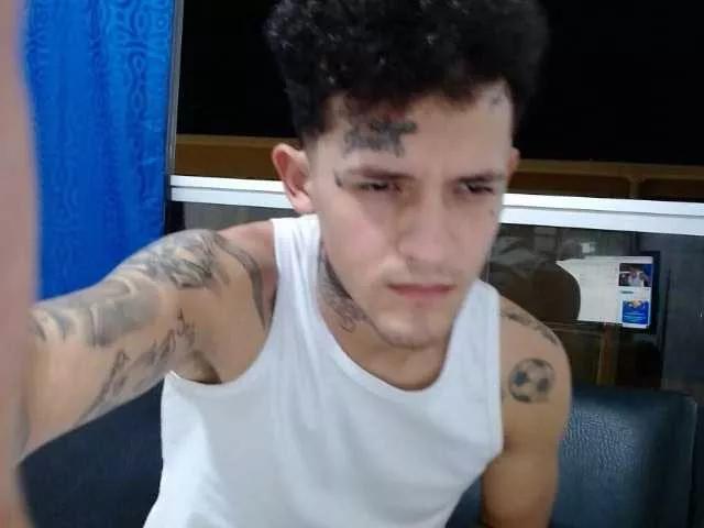 Emely2023 on BongaCams 