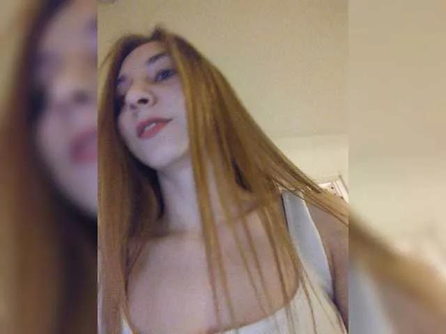 emilypech on BongaCams 