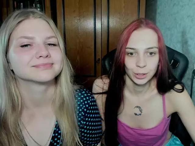 Offline Emma-Frizea on BongaCams