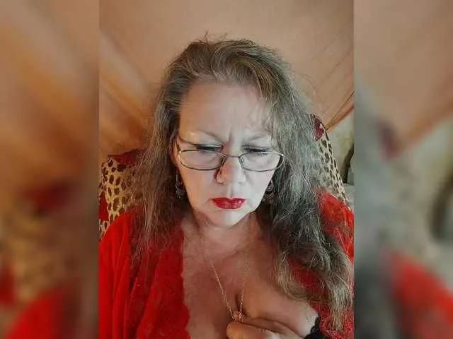 Offline EmpressLady on BongaCams