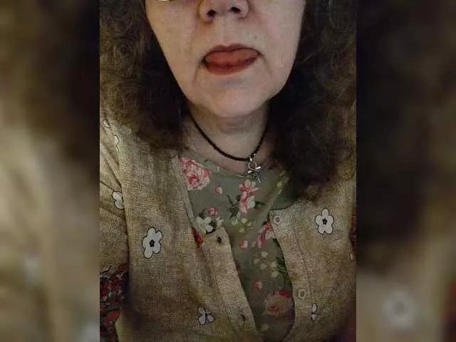 Offline EmpressLady on BongaCams