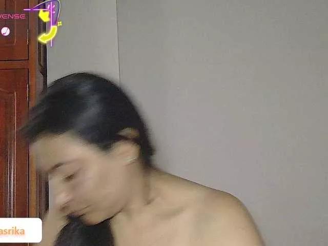 ErikaMartinez on BongaCams