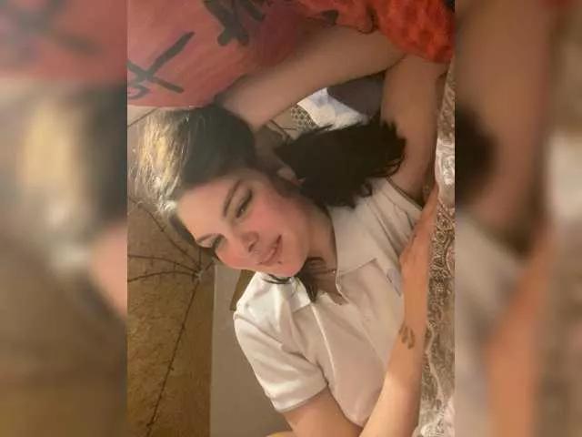 Offline EstherClark on BongaCams