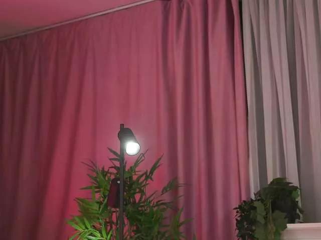 EvelynEvyy on BongaCams 