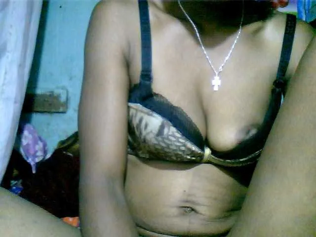 Fanihsexy on BongaCams