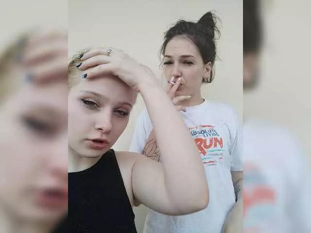 FuckKrisAnna on BongaCams 