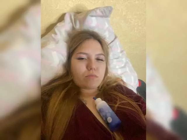 Offline GoddessLerachka on BongaCams