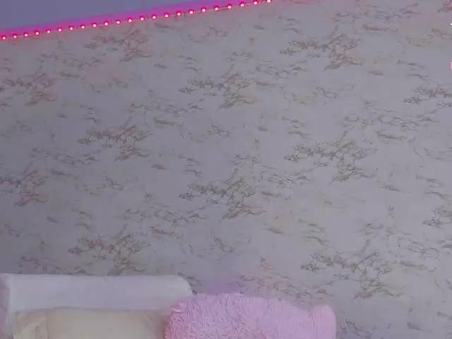 HannaBlaze on BongaCams 