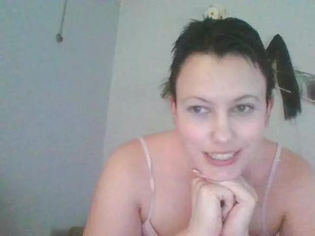 Hazelrea on BongaCams 