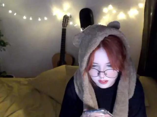HellenDyson on BongaCams 