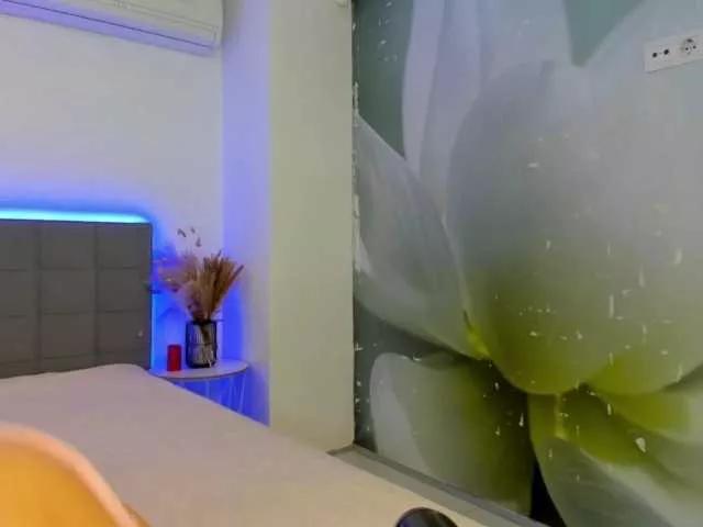 HollyTaillor on BongaCams 