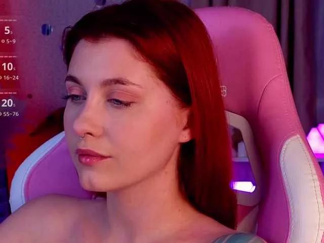 HoneyCherry on BongaCams 