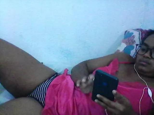 Offline Imanoellah on BongaCams