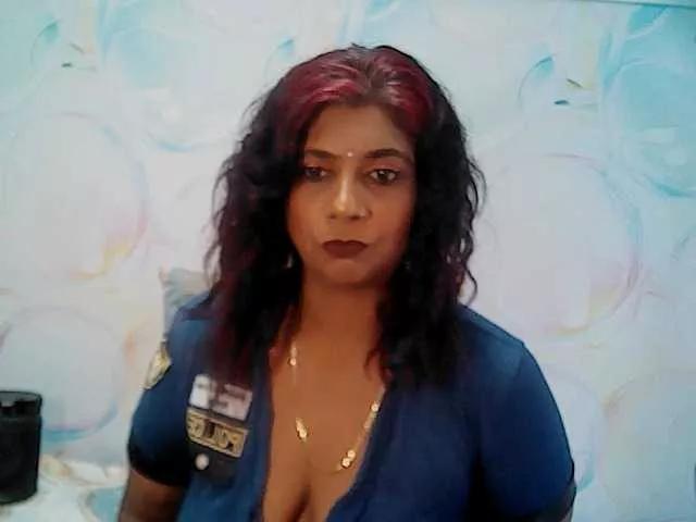 indianerotica69 on BongaCams 