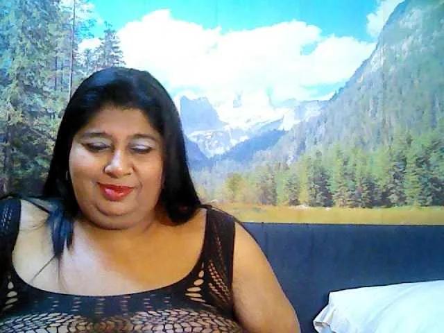 indianhoney on BongaCams 