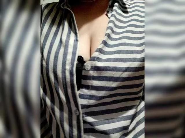 Iriska2025 on BongaCams 