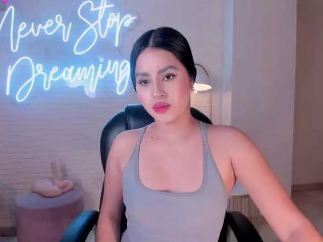IsabellaHill on BongaCams