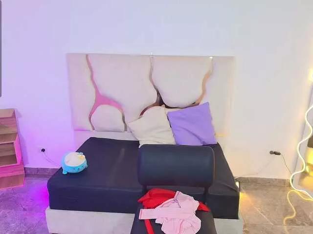 Issa-tay1 on BongaCams 