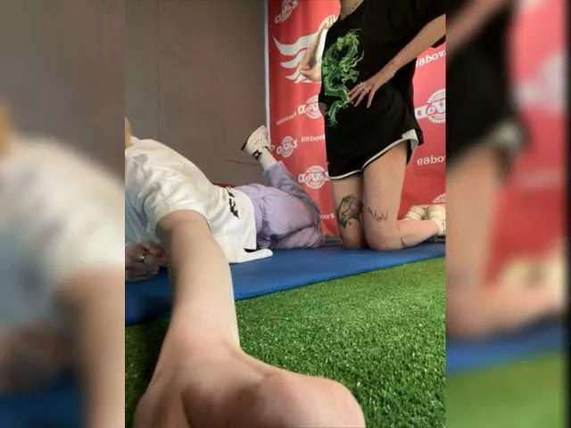 Offline jfayyy7 on BongaCams