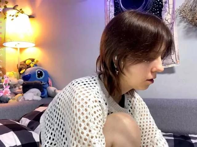 Offline JustinaFoor on BongaCams