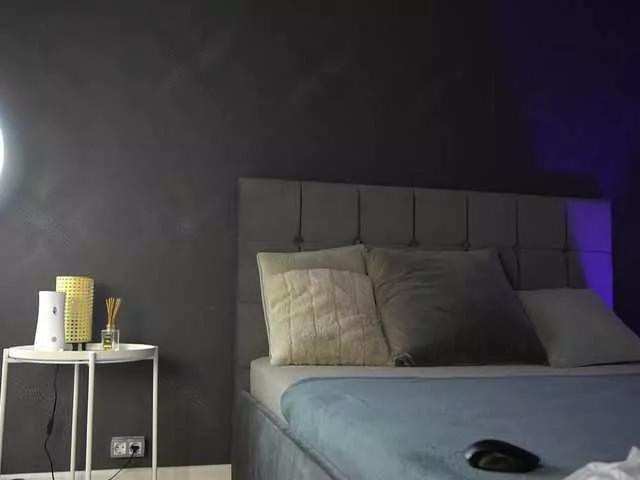 Offline KatelynSparks on BongaCams