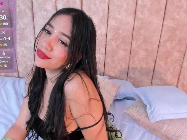 katrina-bauri on BongaCams 