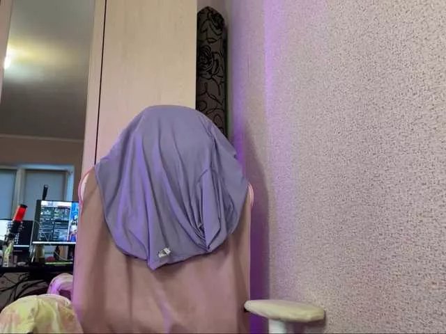 Offline Katrinmiss on BongaCams