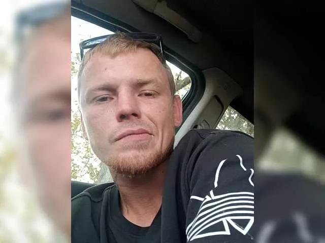 Offline Katya9194Oleg on BongaCams