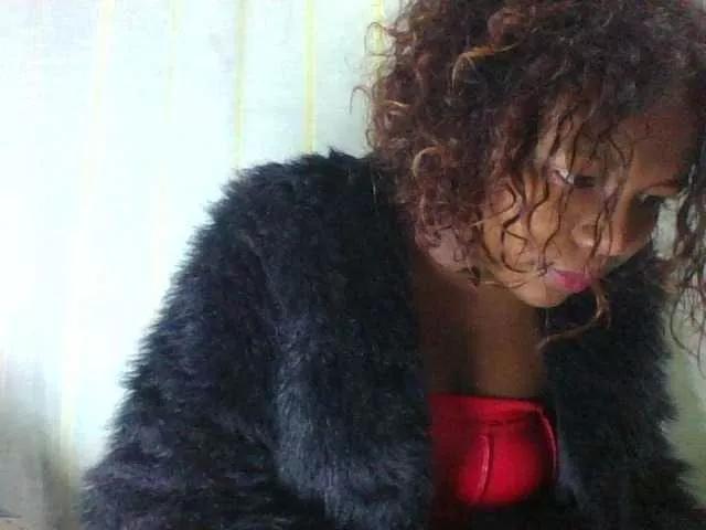 Kaysha12 on BongaCams 