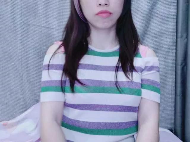 Offline kiki-001 on BongaCams