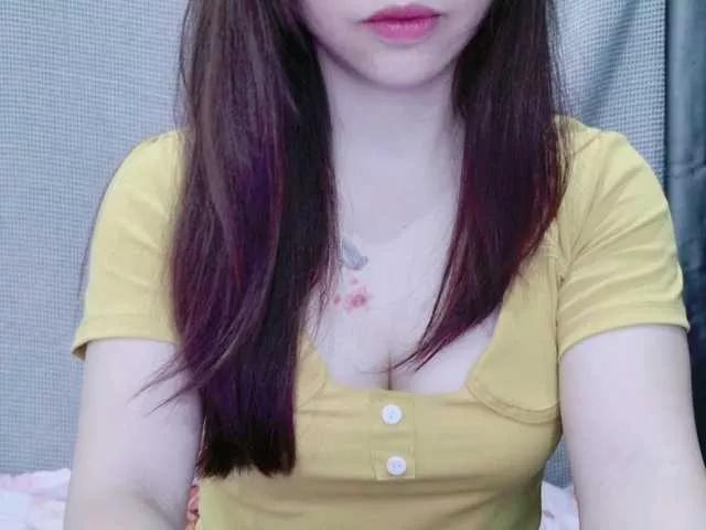 Offline kiki-001 on BongaCams