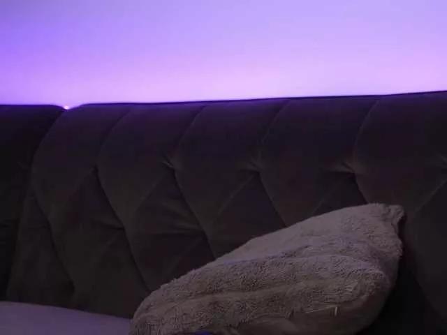 KimyBroox on BongaCams 