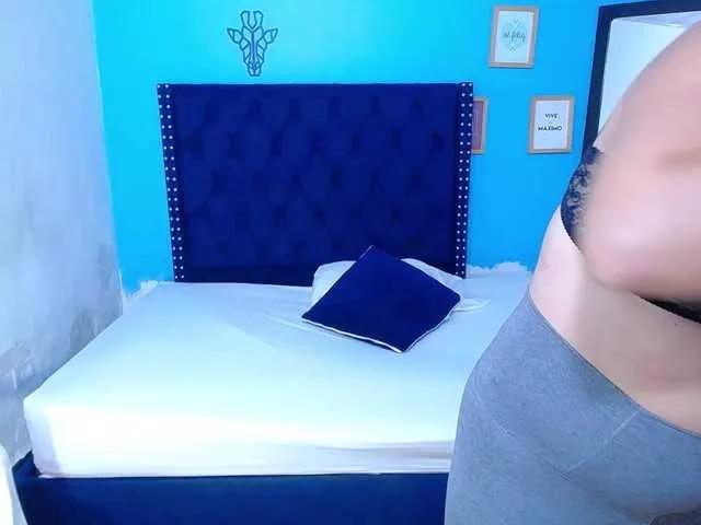 Offline kinky-redhead18 on BongaCams