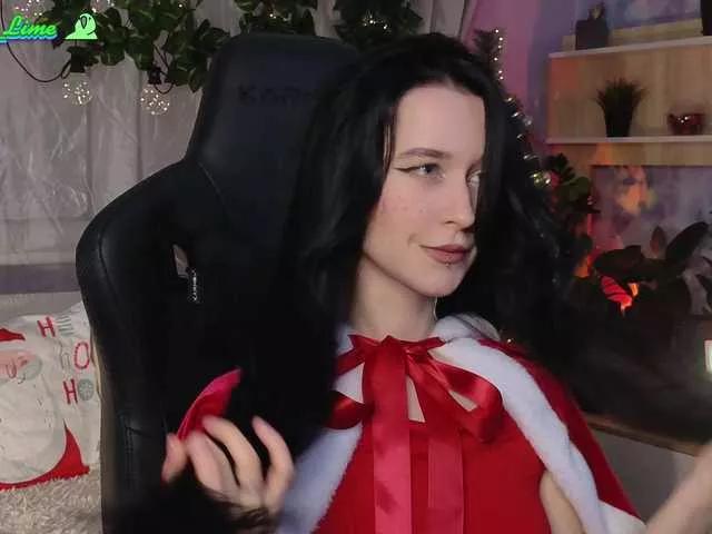 KiraLiLime on BongaCams 