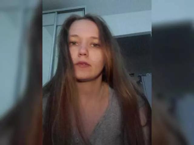 Offline Kisa75 on BongaCams