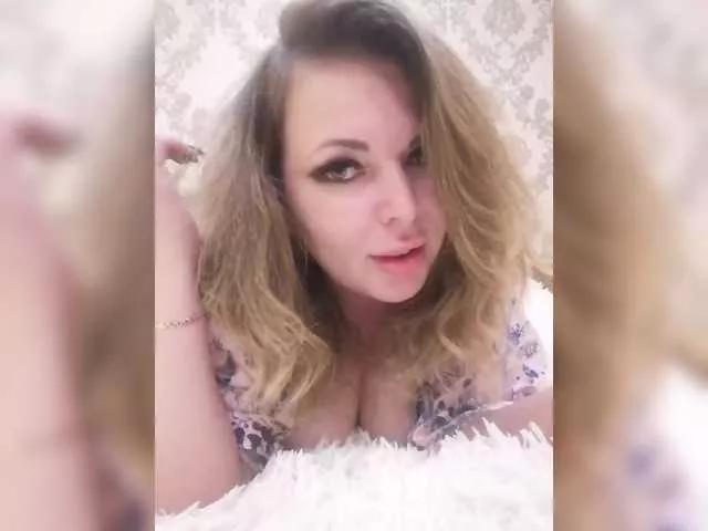 Offline Koshechka911 on BongaCams