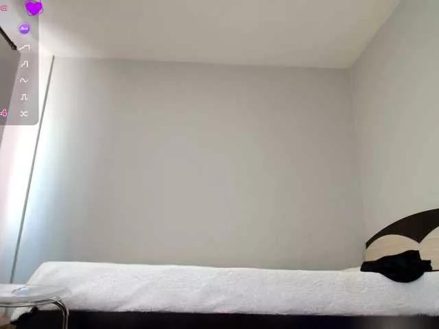 kyliejo18 on BongaCams 