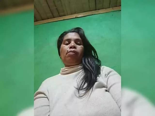 Ladysexyboobs on BongaCams