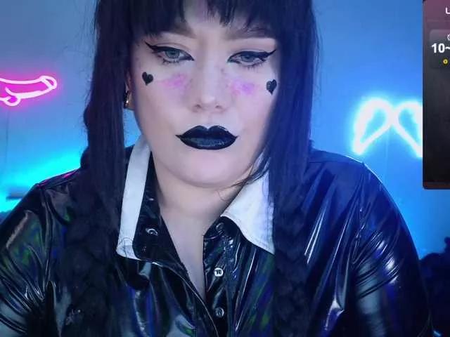 Offline Laura-Wicked on BongaCams