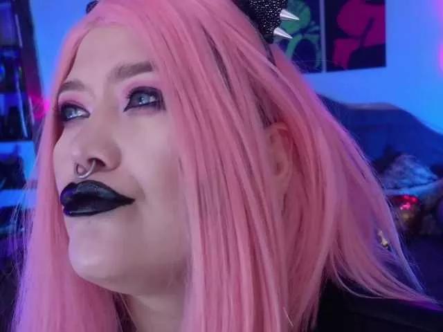 Offline Laura-Wicked on BongaCams