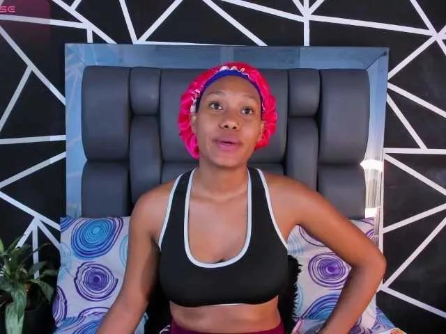 LaureenMoon on BongaCams 